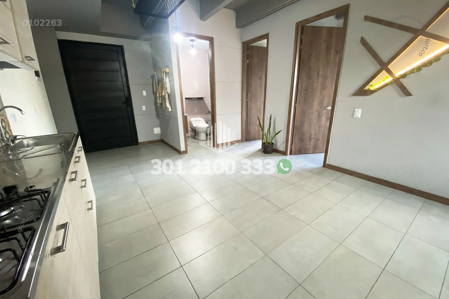 APTO AMOBLADO EN LAURELES 0102263A COP/USD — foto 4