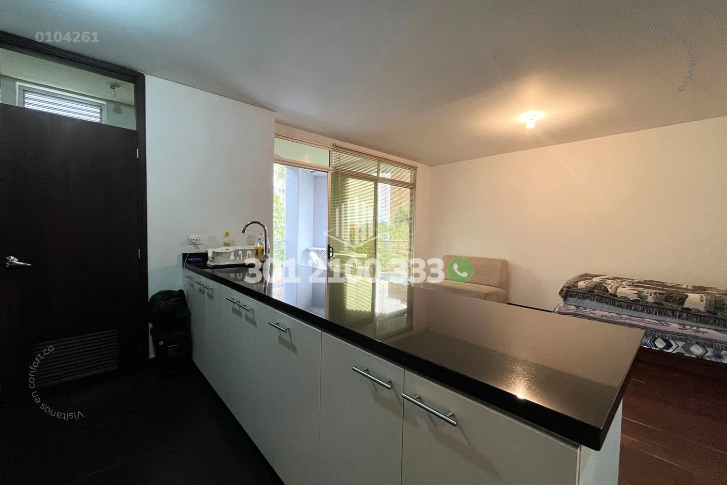 APARTAESTUDIO AMOBLADO EN EL TESORO - EL POBLADO 0104261A — foto 4