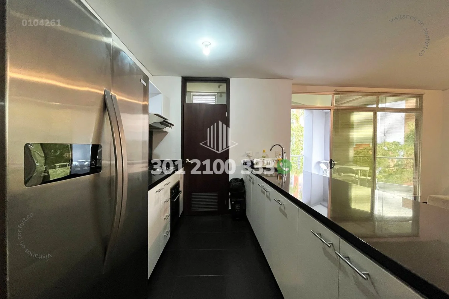 APARTAESTUDIO AMOBLADO EN EL TESORO - EL POBLADO 0104261A — foto 3