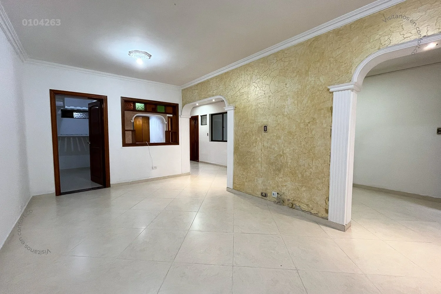 CASA EN EL ESTADIO - MEDELLÍN 0104263 — foto 1