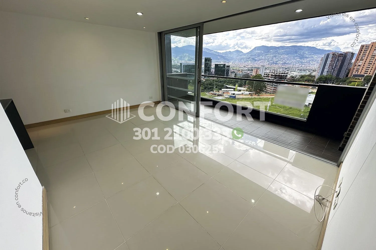 APARTAMENTO EN LOS BALSOS - EL POBLADO 0306251 COP/USD — foto 3