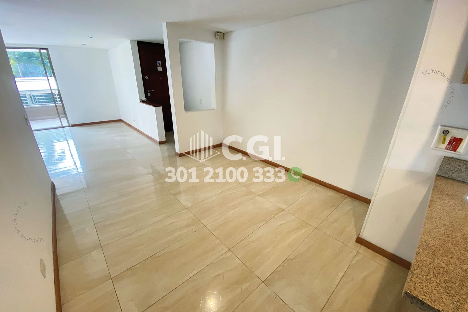 APARTAMENTO EN LOS PARRA - EL POBLADO 0401251 COP/USD — foto 3
