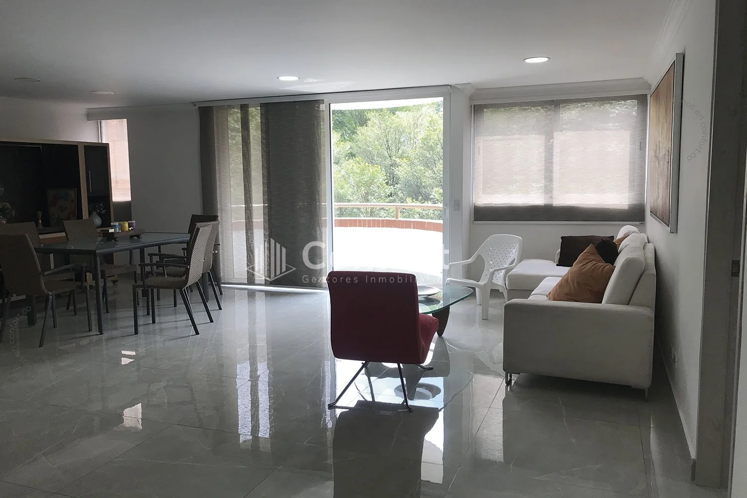 APARTAMENTO AMOBLADO EN EL POBLADO 050224 — foto 3