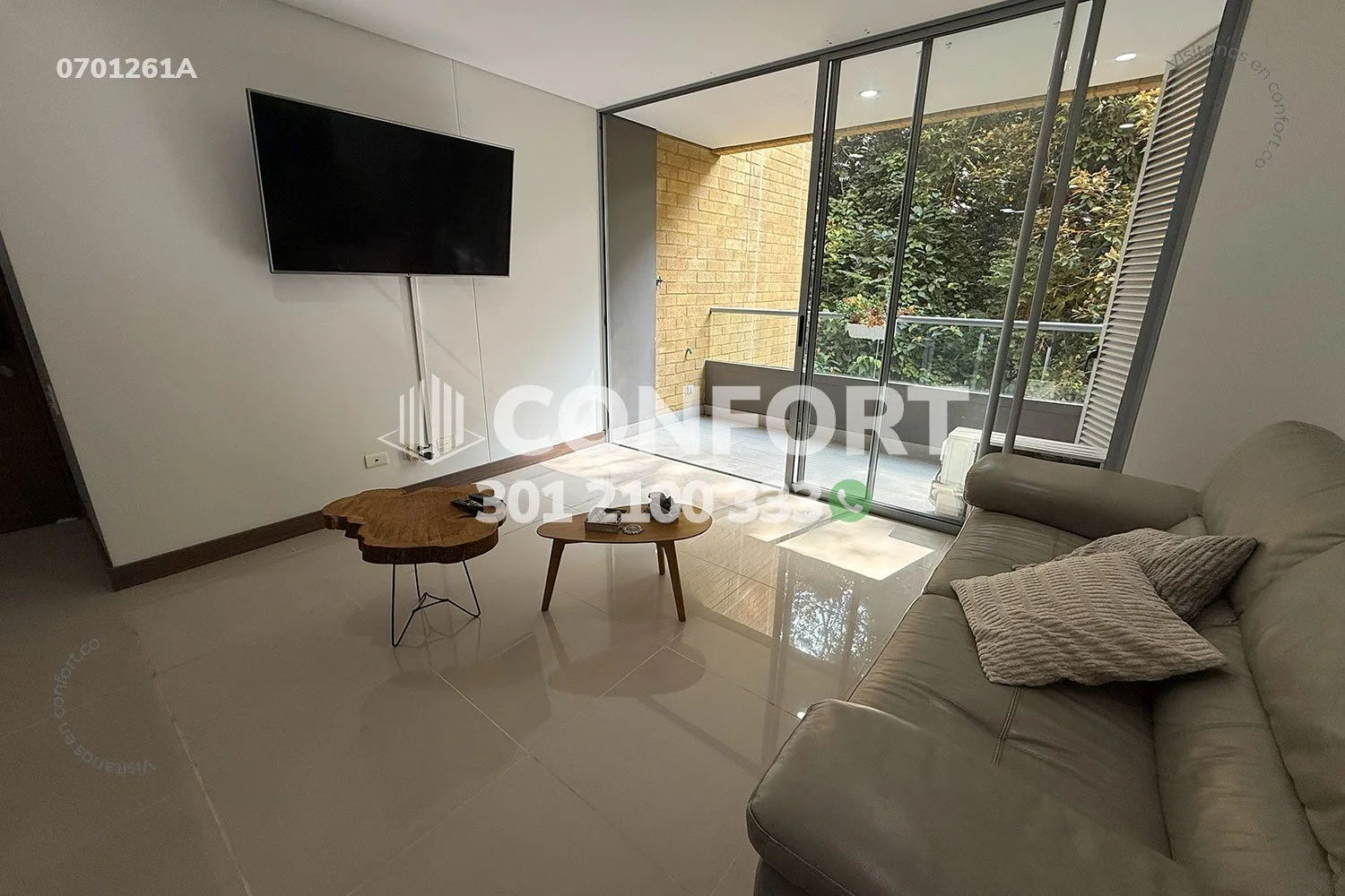 APARTAMENTO AMOBLADO EN CASTROPOL - POBLADO 0701261A COP/USD — foto 3