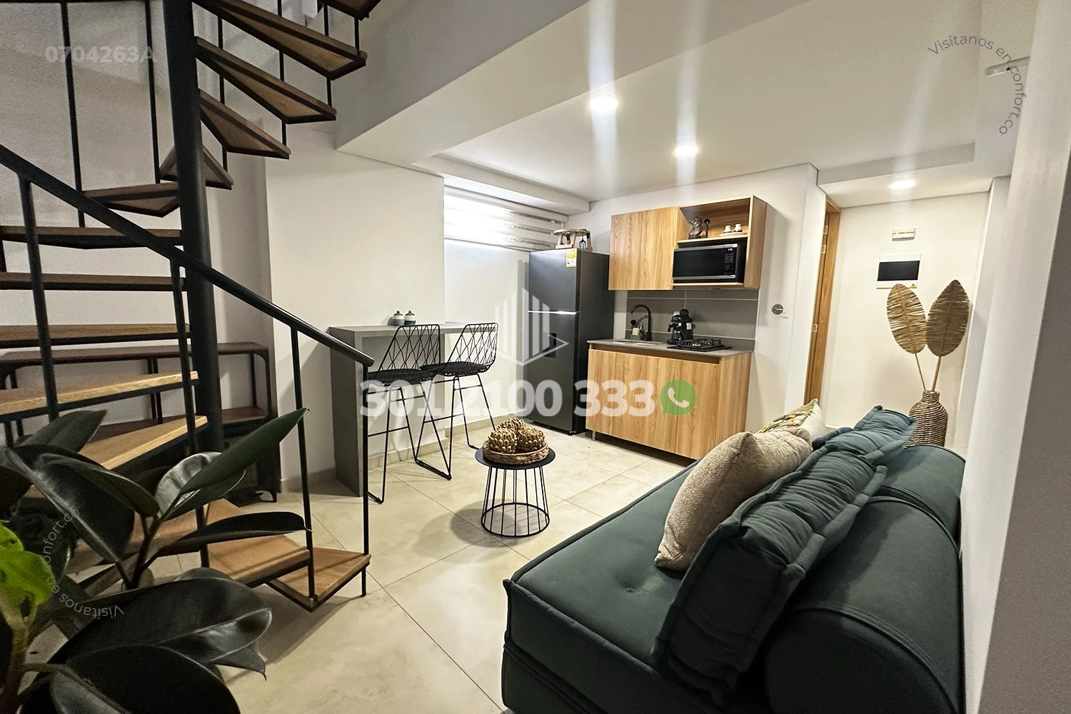 APARTAESTUDIO AMOBLADO DÚPLEX EN LAURELES - MEDELLÍN 0704263A — foto 3