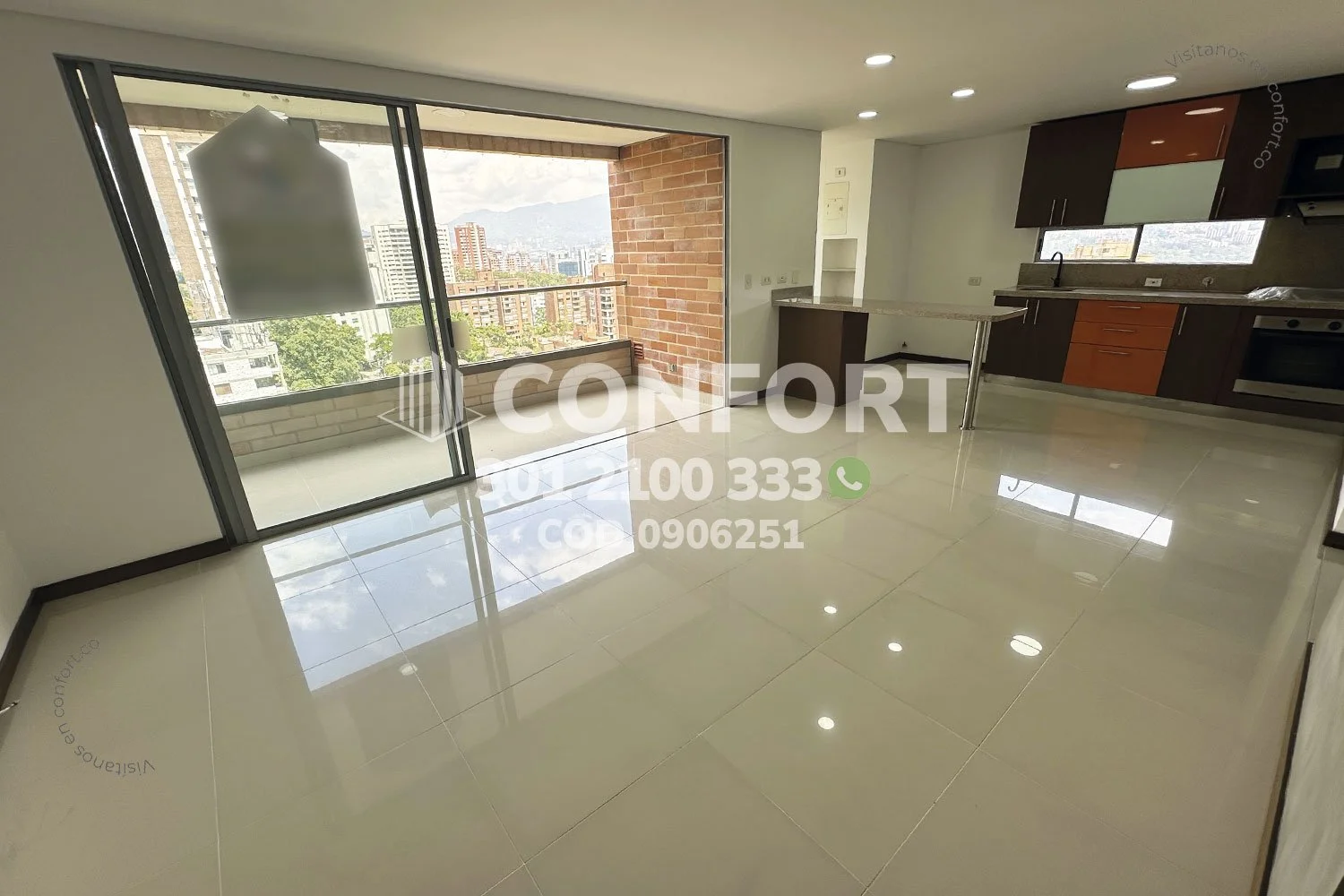 APARTAMENTO EN LOS PARRA - EL POBLADO 0906251 COP/USD — foto 2