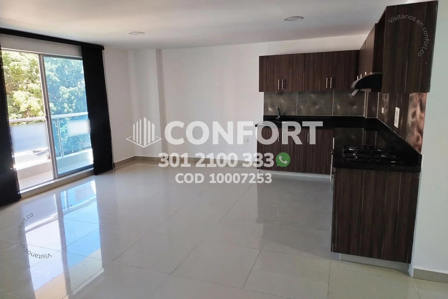 APARTAMENTO EN LAURELES - MEDELLÍN 10007253 COP/USD — foto 2