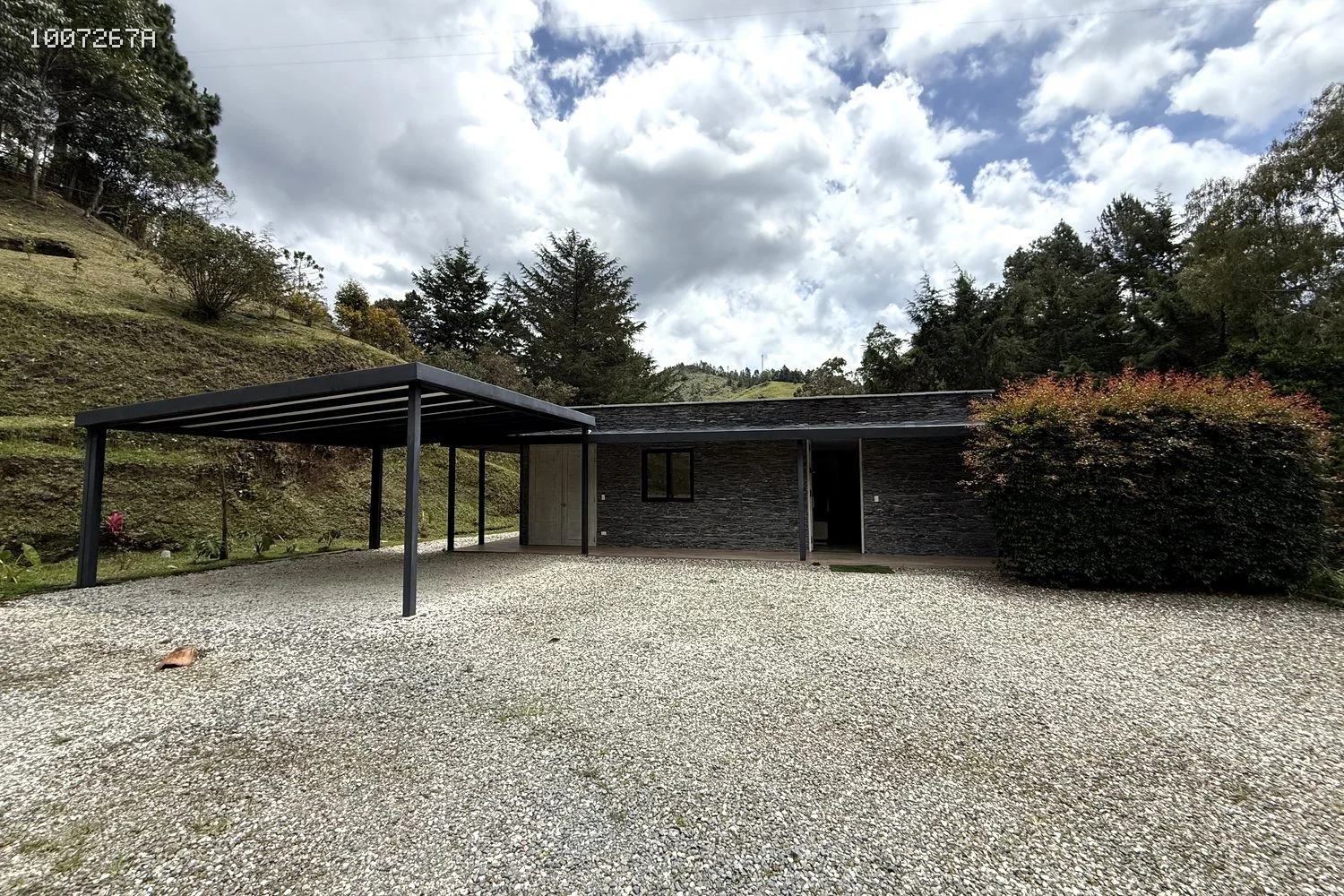 CASA AMOBLADA EN EL RETIRO - ANTIOQUIA 1007267A — foto 1