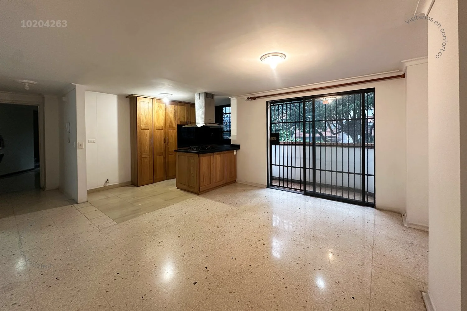 APTO EN LAURELES - MEDELLÍN 10204263 — foto 1