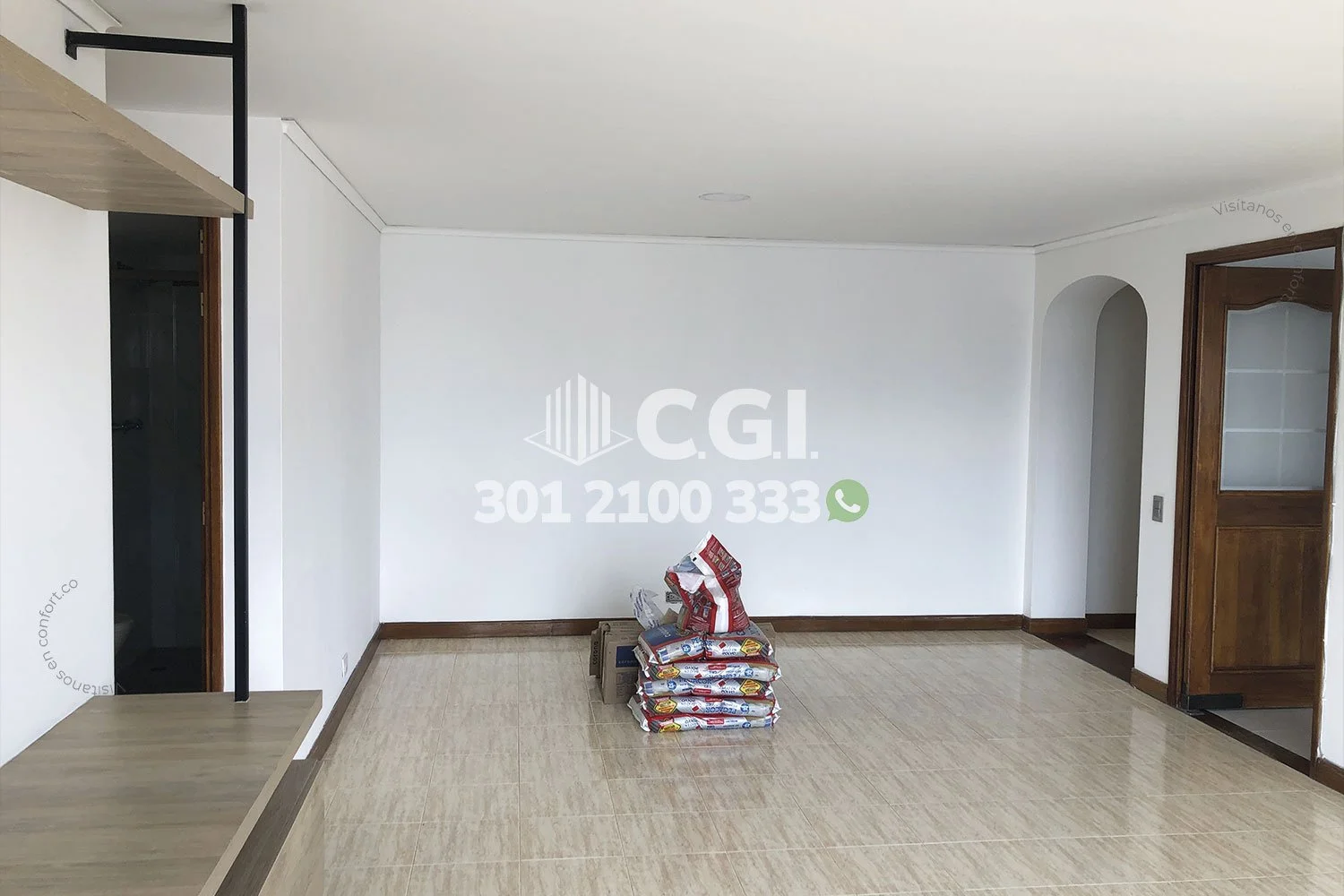 APARTAMENTO EN LAURELES - MEDELLÍN 10512243 COP/USD — foto 3