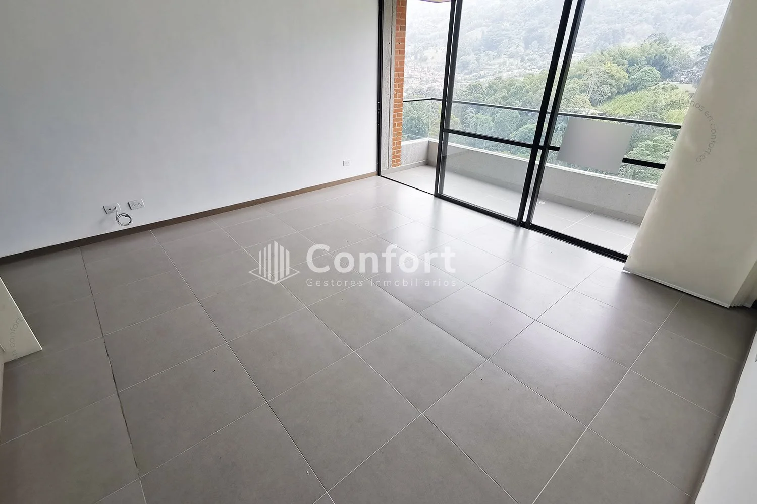 APARTAMENTO EN LA LOMA DEL ESCOBERO 1060124 — foto 4