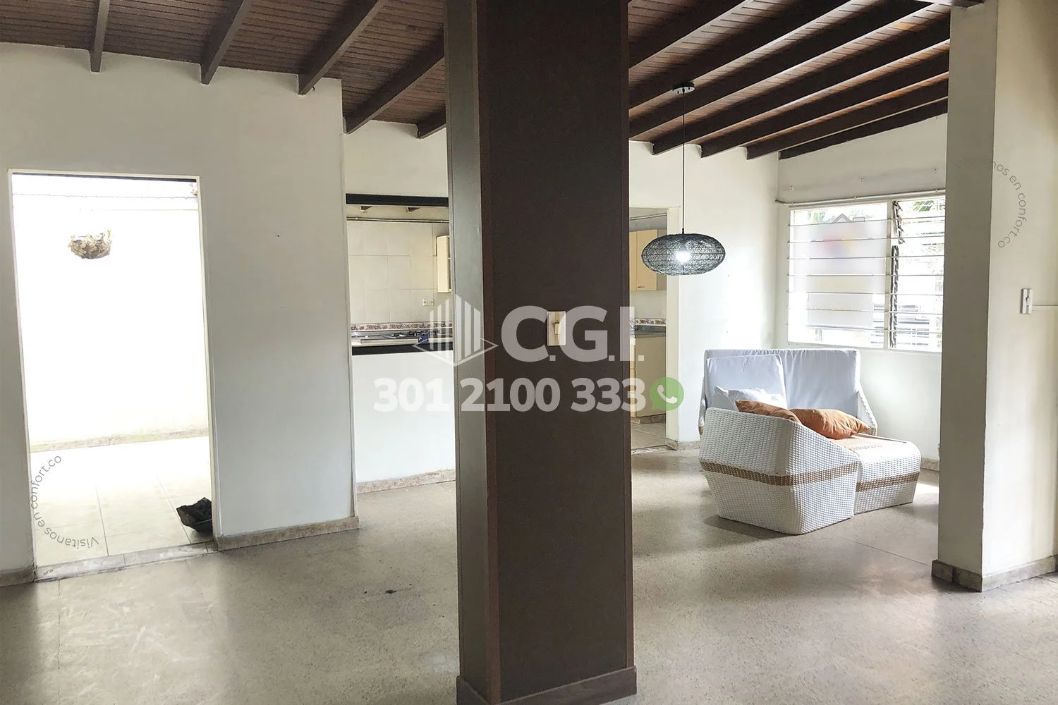CASA EN LAURELES - MEDELLÍN 10712243 COP/USD — foto 4