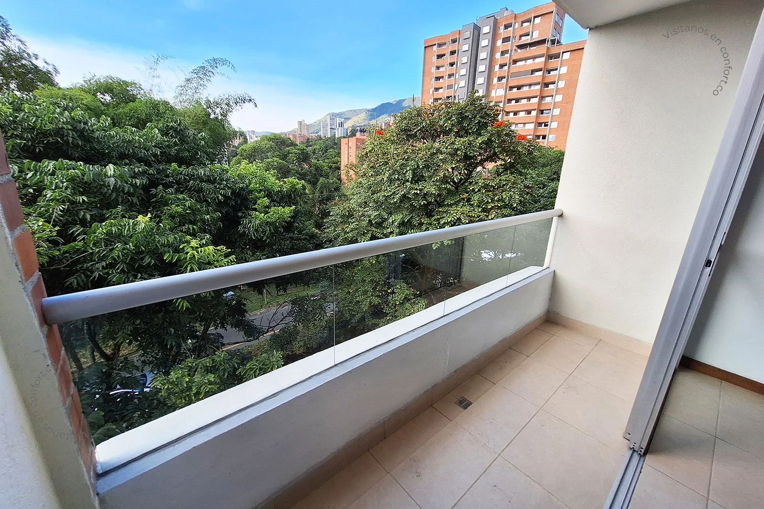 APARTAMENTO EN ENVIGADO 1107252 — foto 4