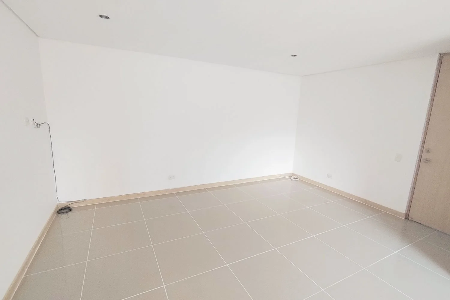 APARTAMENTO EN SABANETA 1110224 — foto 2