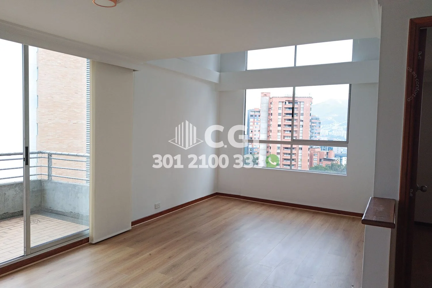 APARTAMENTO DÚPLEX EN LOS BALSOS - POBLADO 11408241 COP/USD — foto 3