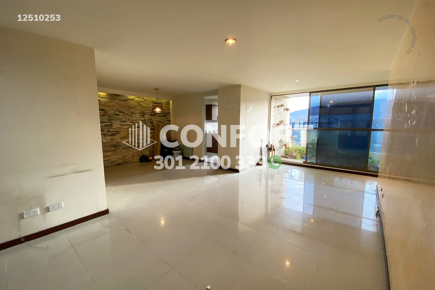 APARTAMENTO EN LAURELES 12510253 COP/USD — foto 4