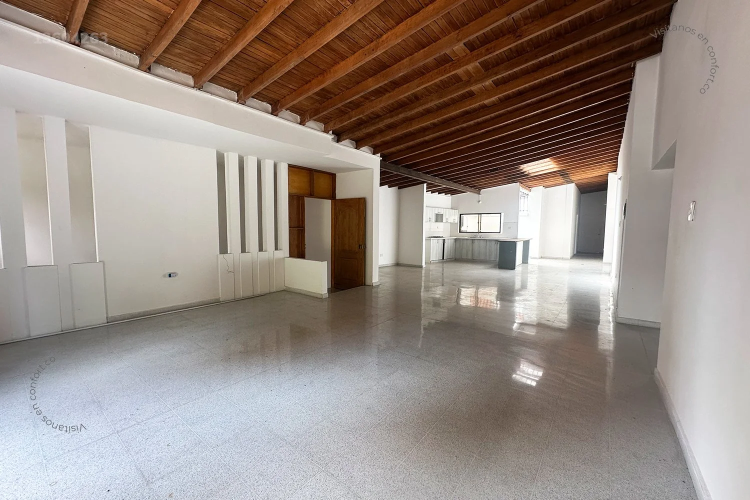CASA EN LAURELES - MEDELLÍN 13604263 — foto 1