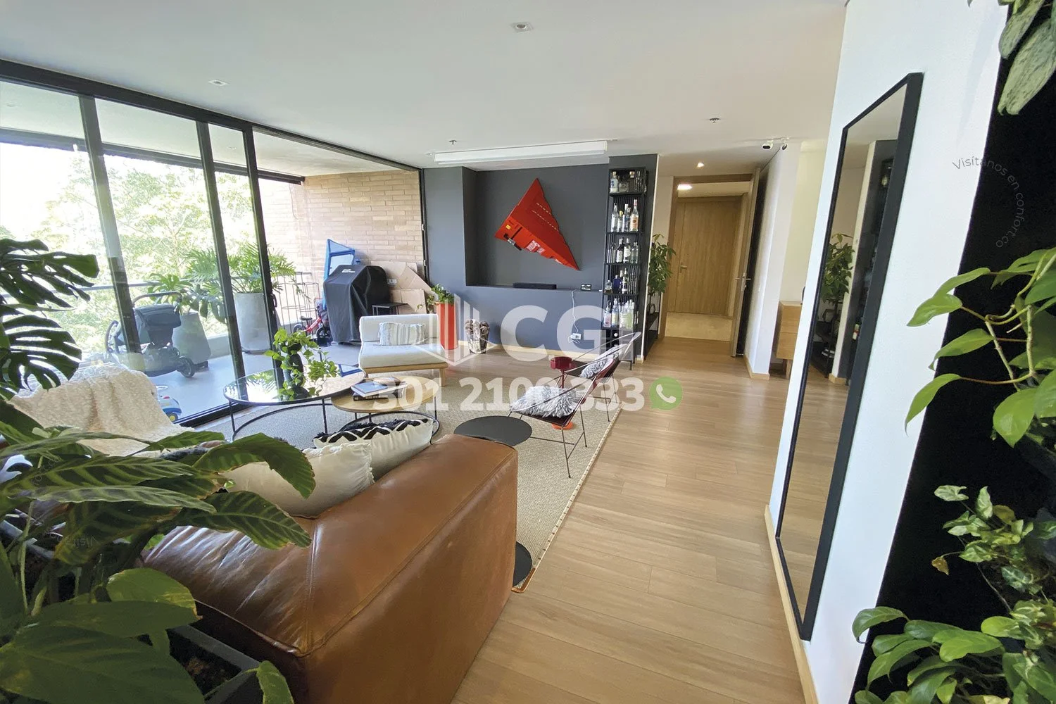 APARTAMENTO EN LA COLA DEL ZORRO - POBLADO 13710241 COP/uUSD — foto 2