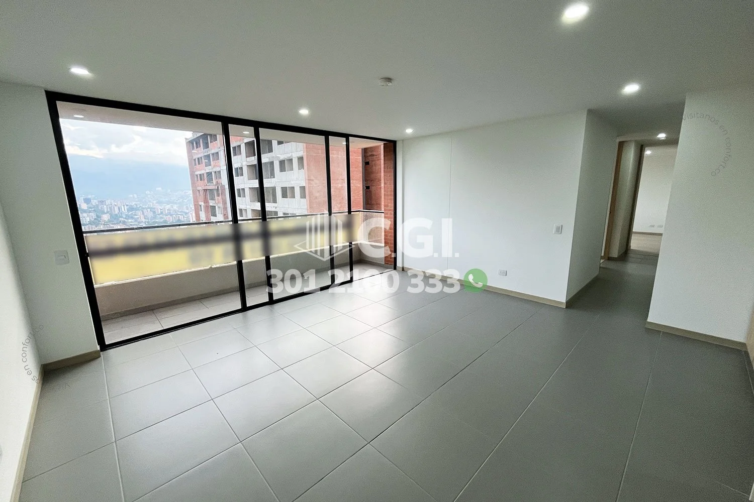 APARTAMENTO EN LA LOMA DEL ESCOBERO - ENVIGADO 14905242 COP/USD — foto 3