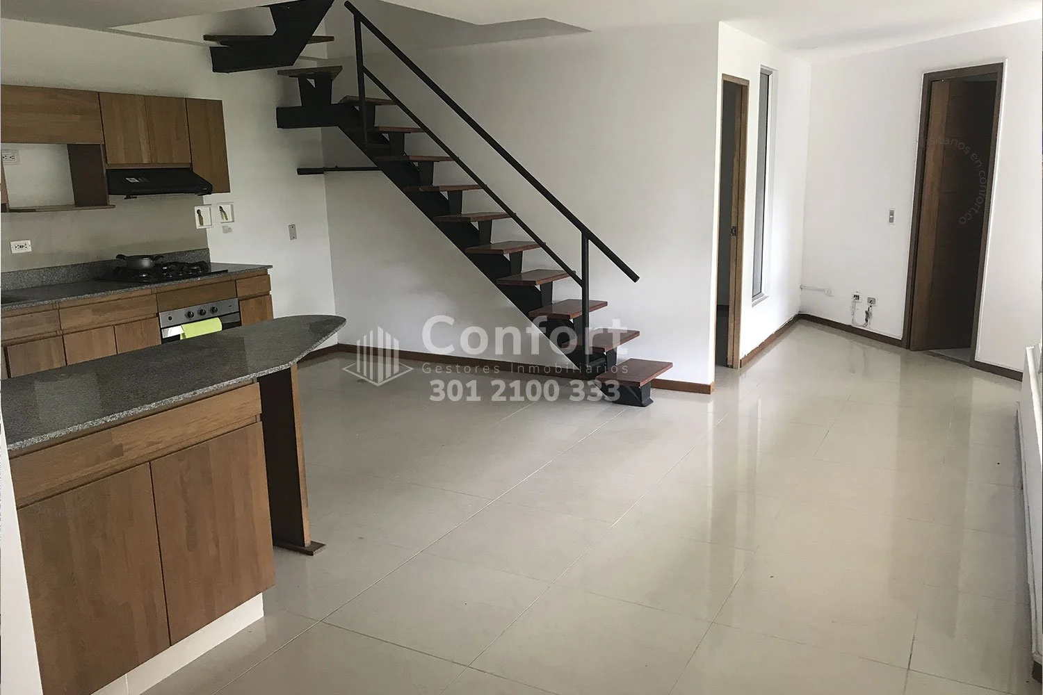 APARTAMENTO DÚPLEX EN SABANETA 15003244 — foto 2