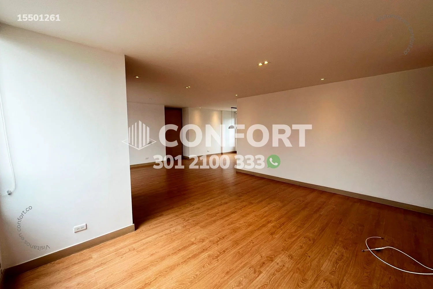 APARTAMENTO EN CASTROPOL - POBLADO 15501261 COP/USD — foto 4