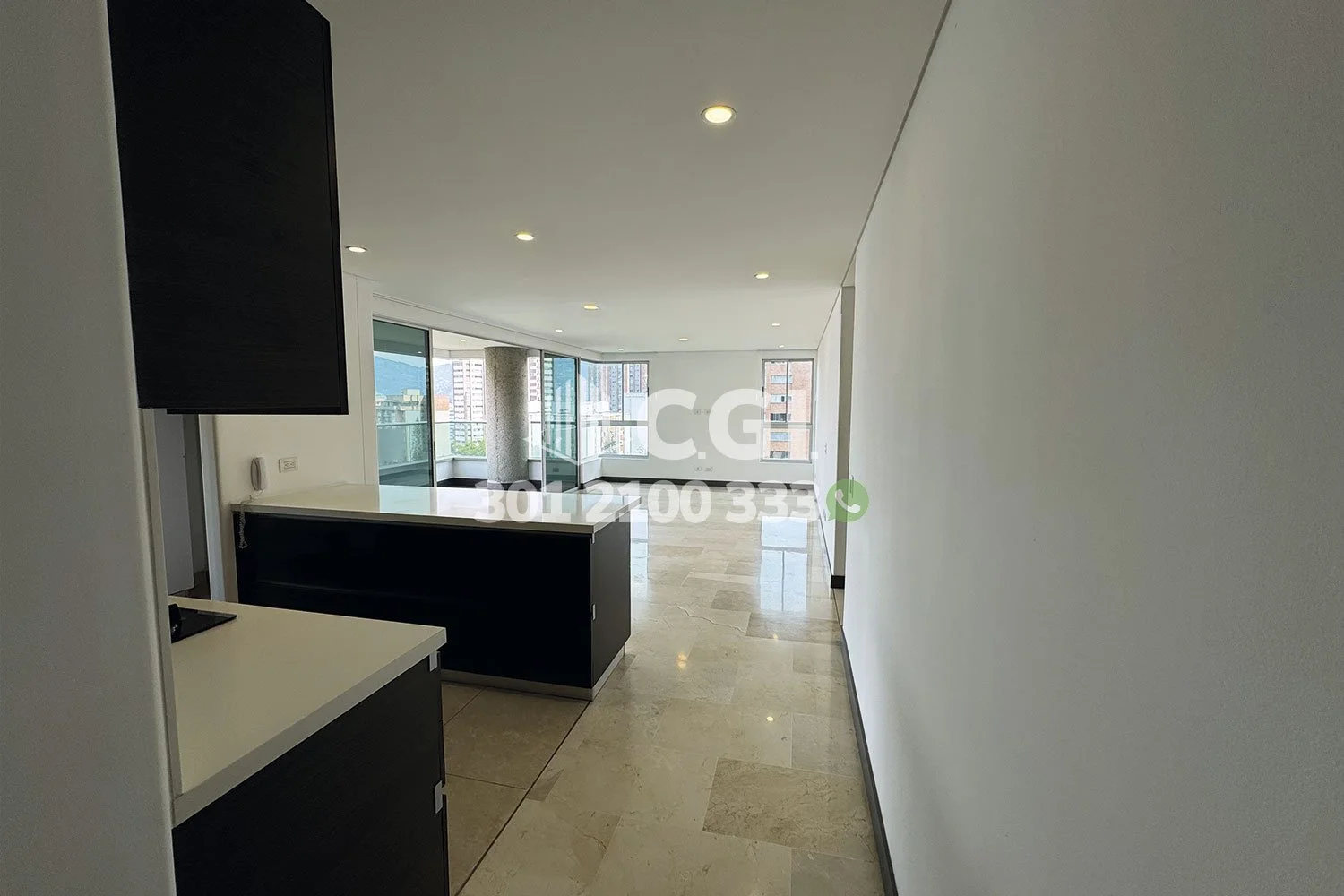 APARTAMENTO EN CASTROPOL – EL POBLADO 15907241 COP/USD — foto 4