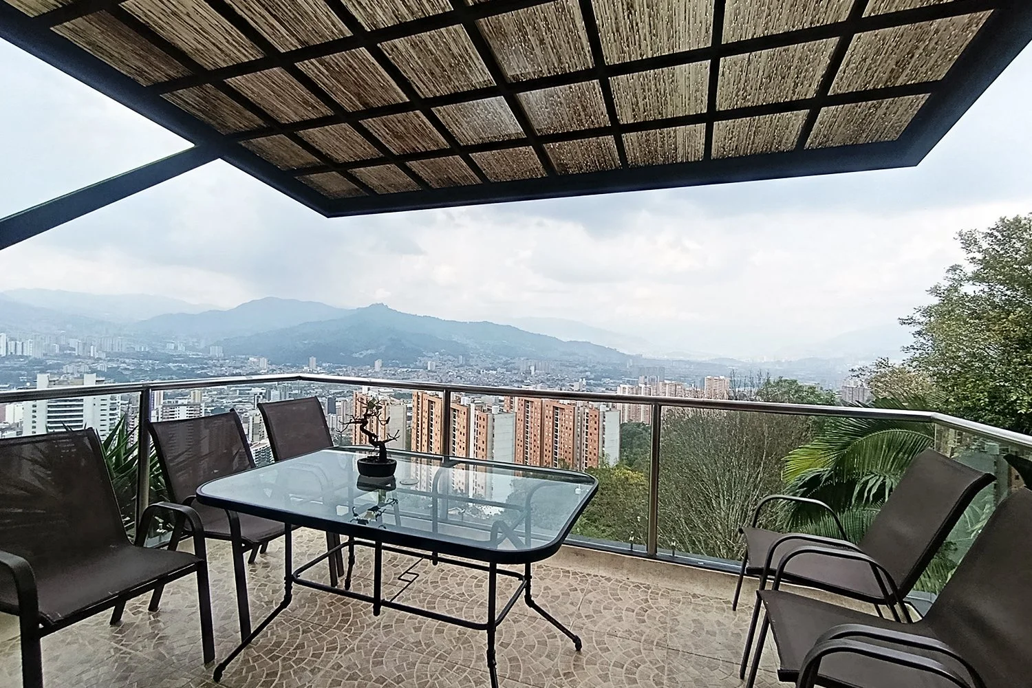 CASA AMOBLADA EN LAS LOMITAS - SABANETA 1602264A — foto 3