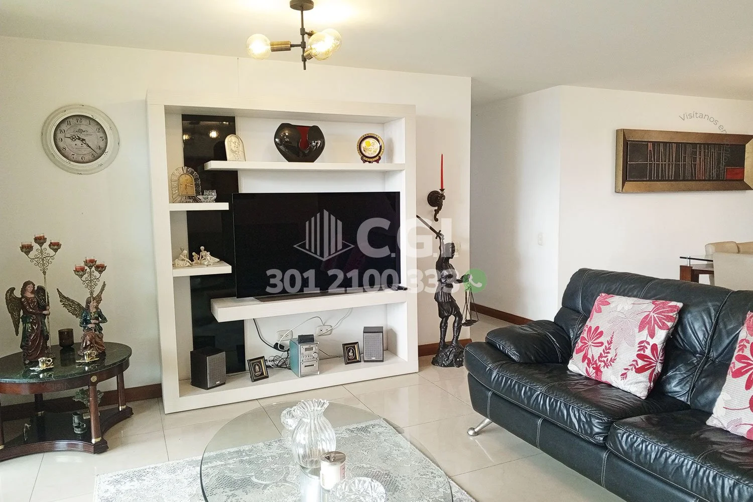 APARTAMENTO AMOBLADO EN LAS SANTAS - EL POBLADO 1611241 COP/USD — foto 3