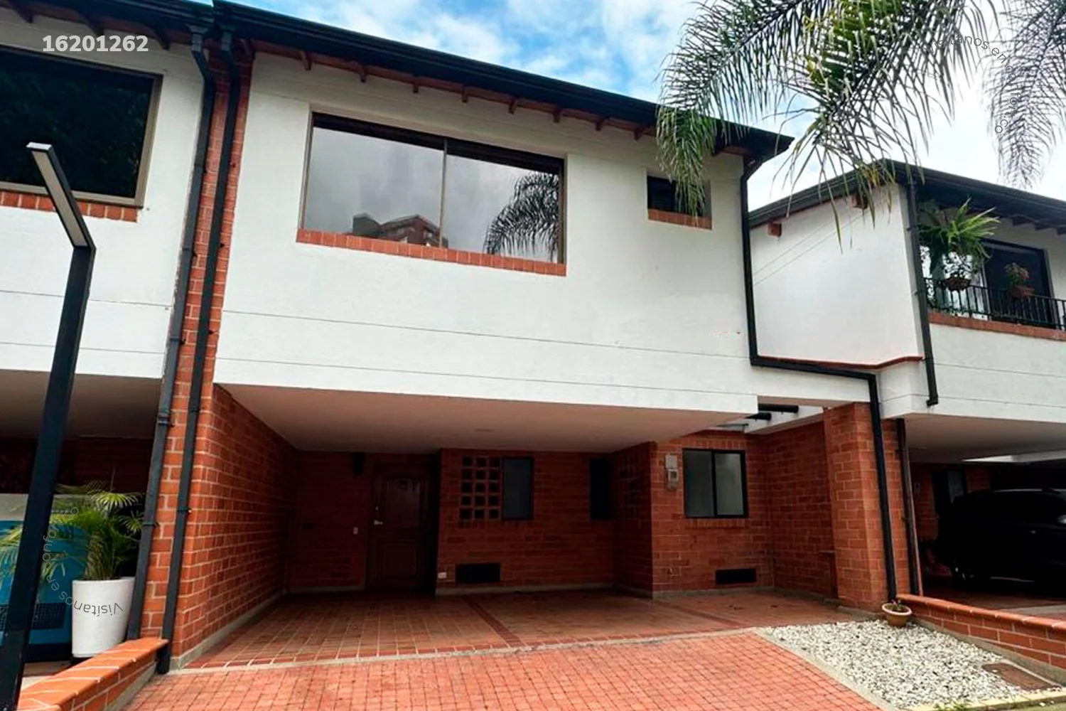 CASA EN CUMBRES - ENVIGADO 16201262 COP/USD — foto 1