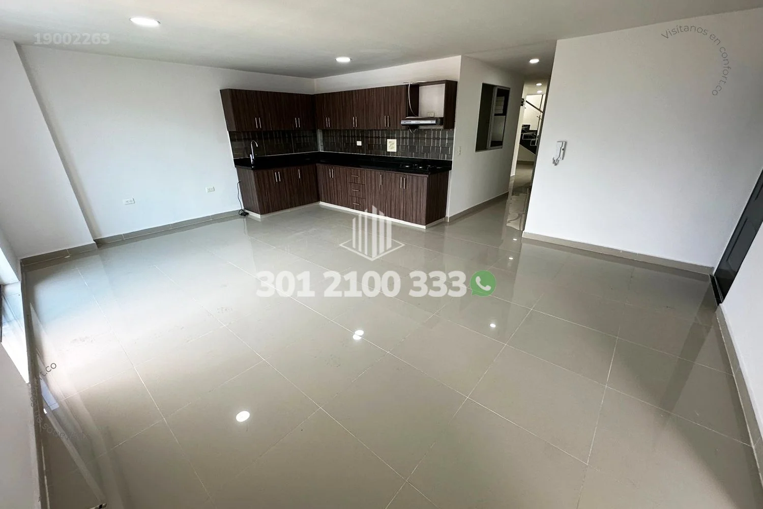 APTO DÚPLEX EN LAURELES - MEDELLÍN 19002263 — foto 2
