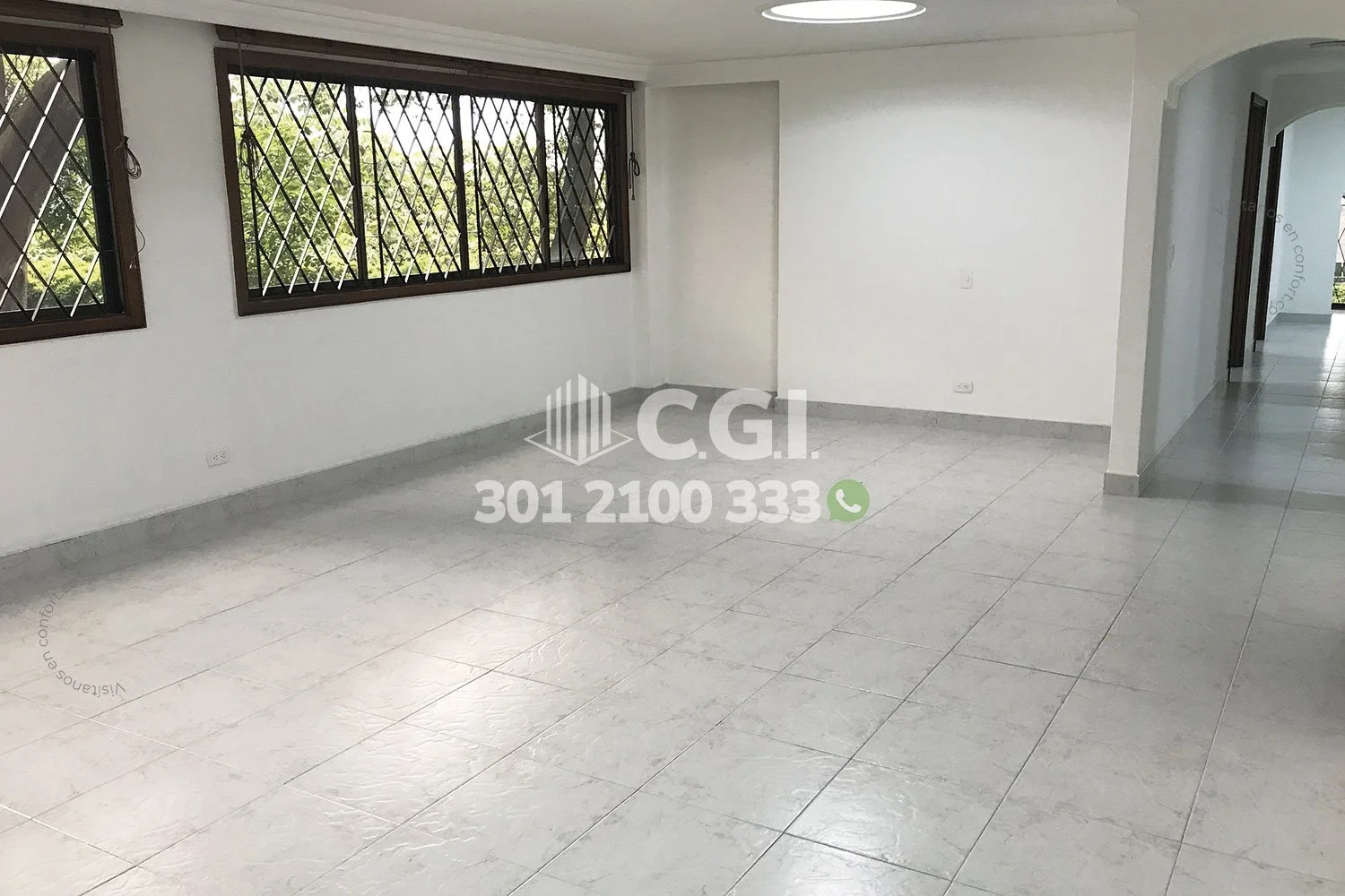 APARTAMENTO EN CASTROPOL 1907241 COP/USD — foto 2