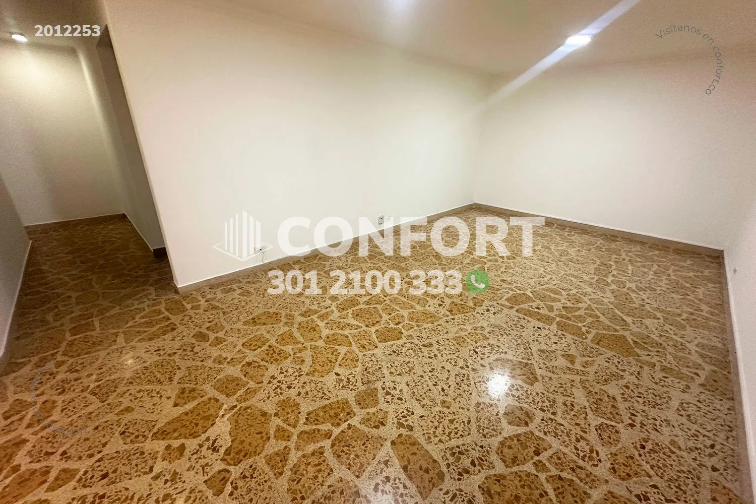 APARTAMENTO EN CONQUISTADORES - LAURELES 2012253 COP/USD — foto 2