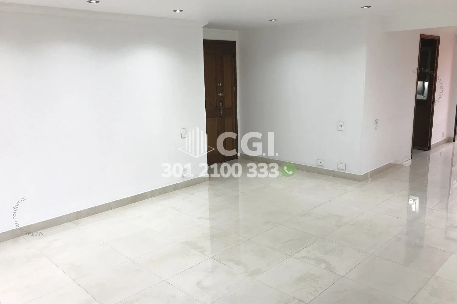 APARTAMENTO EN EL TESORO - EL POBLADO 20410241 COP/USD — foto 2