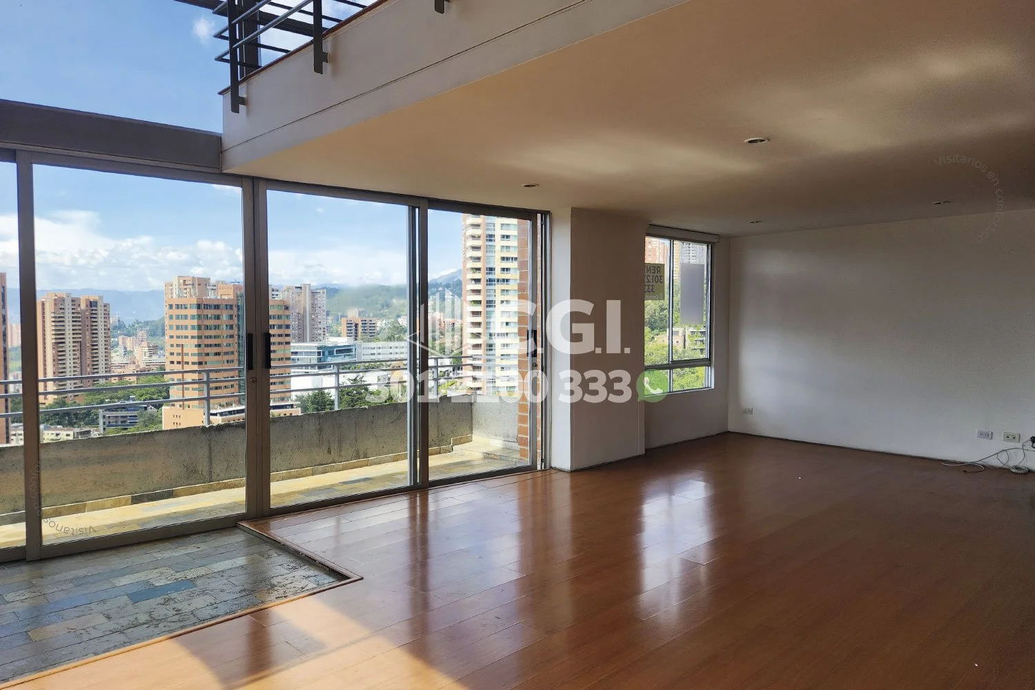 APARTAMENTO DÚPLEX EN EL TESORO - EL POBLADO 22410241 COP/USD — foto 3