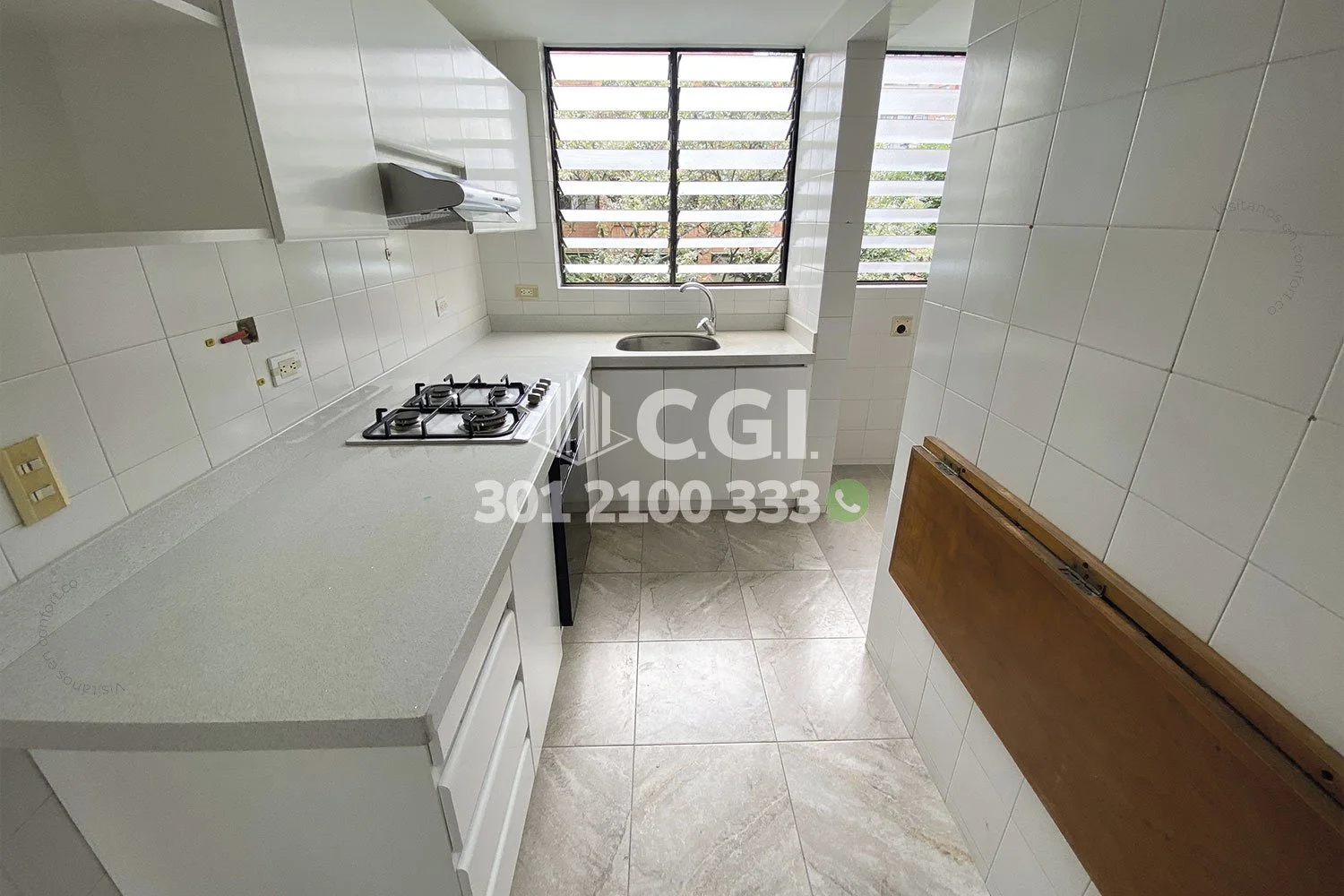 APARTAMENTO EN SANTA MARÍA DE LOS ÁNGELES - EL POBLADO 23310241 COP/USD — foto 3