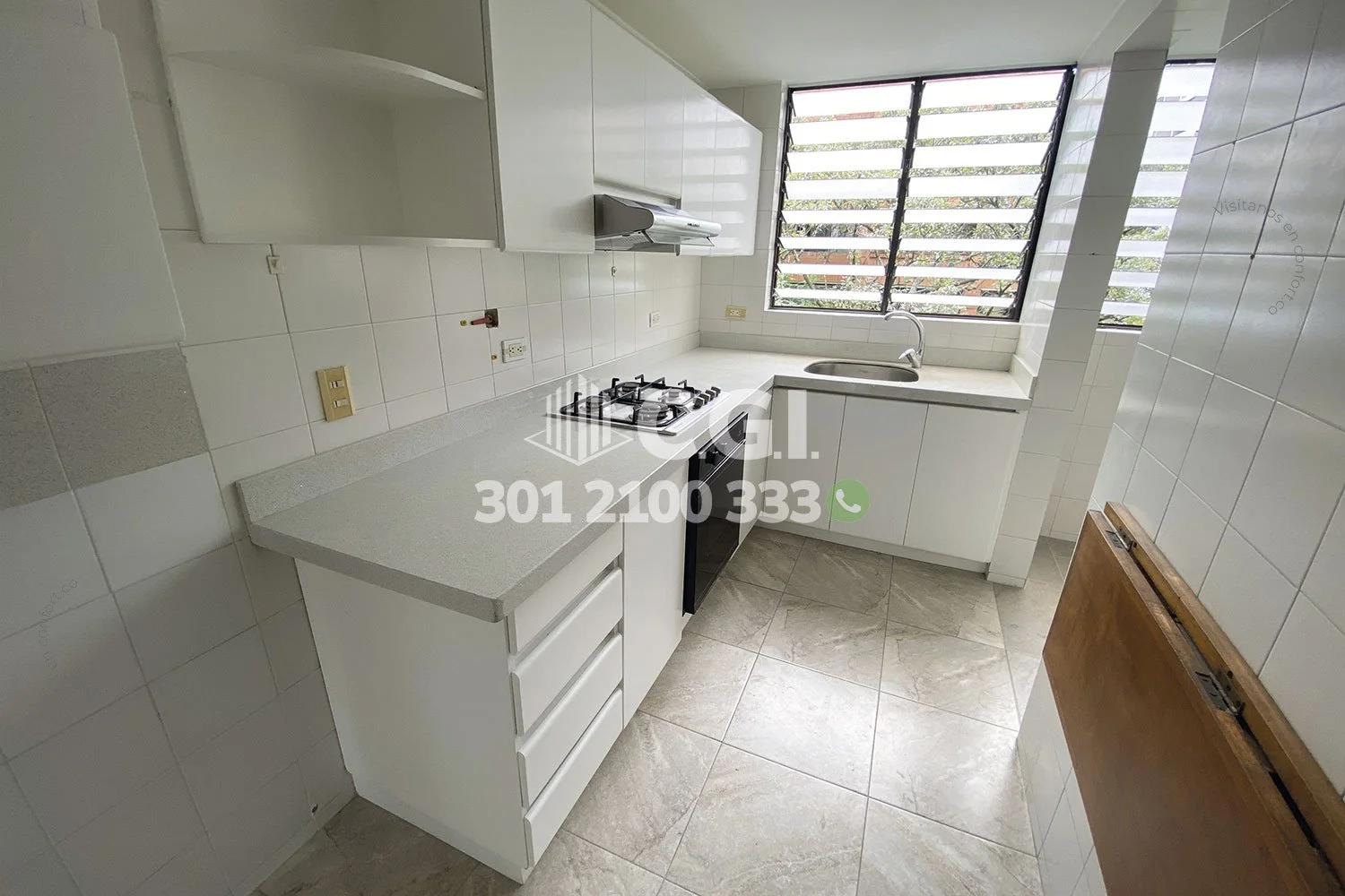 APARTAMENTO EN SANTA MARÍA DE LOS ÁNGELES - EL POBLADO 23310241 COP/USD — foto 4