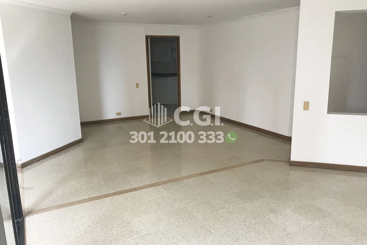 APARTAMENTO EN EL TESORO - EL POBLADO 2506241 COP/USD — foto 2