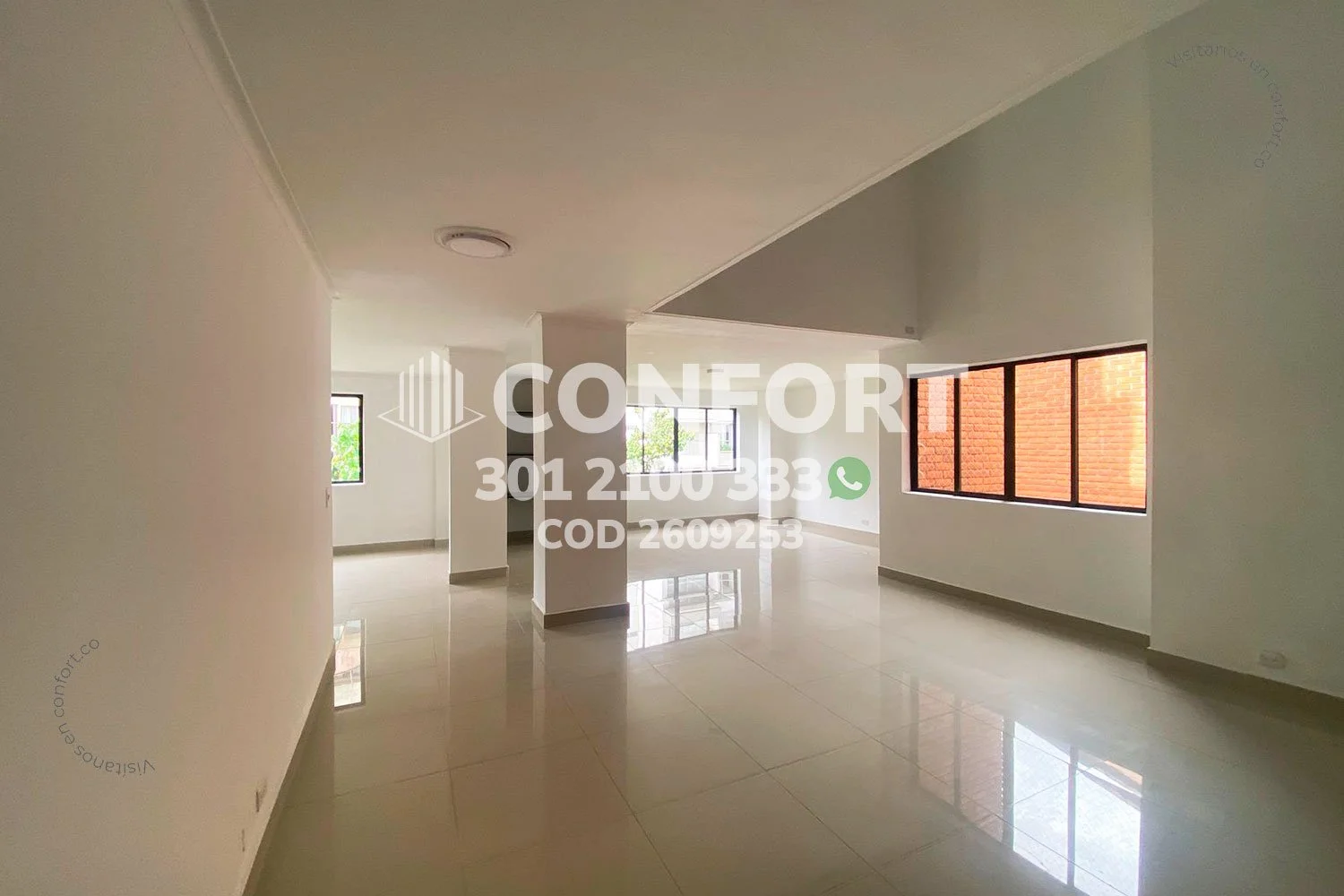 APARTAMENTO DÚPLEX EN LAURELES 2609253 COP/USD — foto 2
