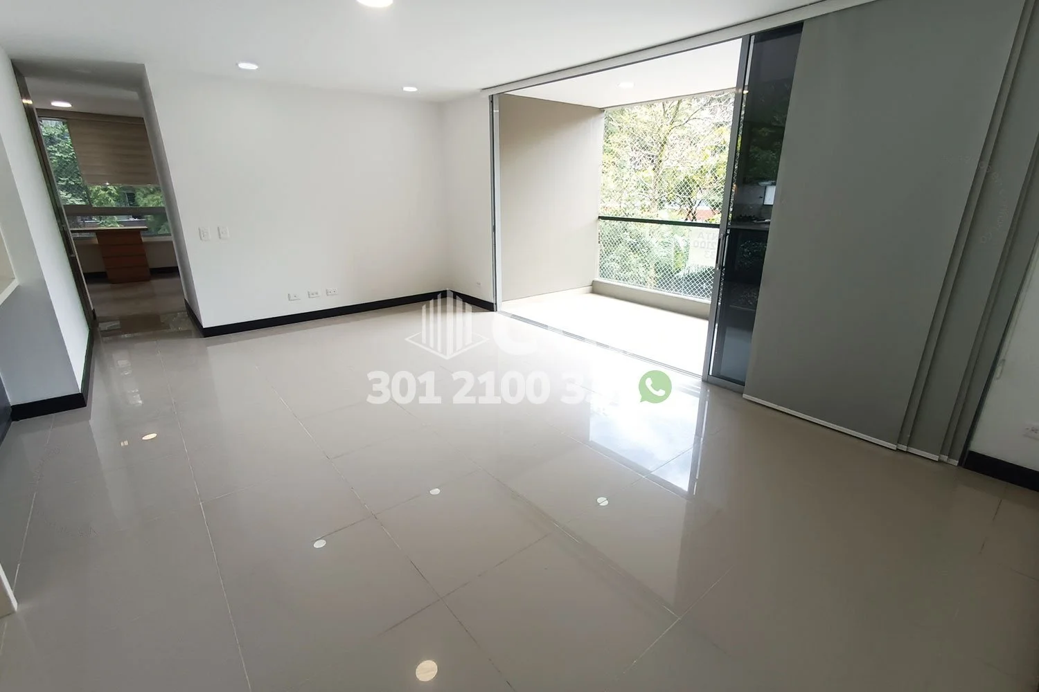 APARTAMENTO EN LOS BALSOS - EL POBLADO 2711241 COP/USD — foto 2