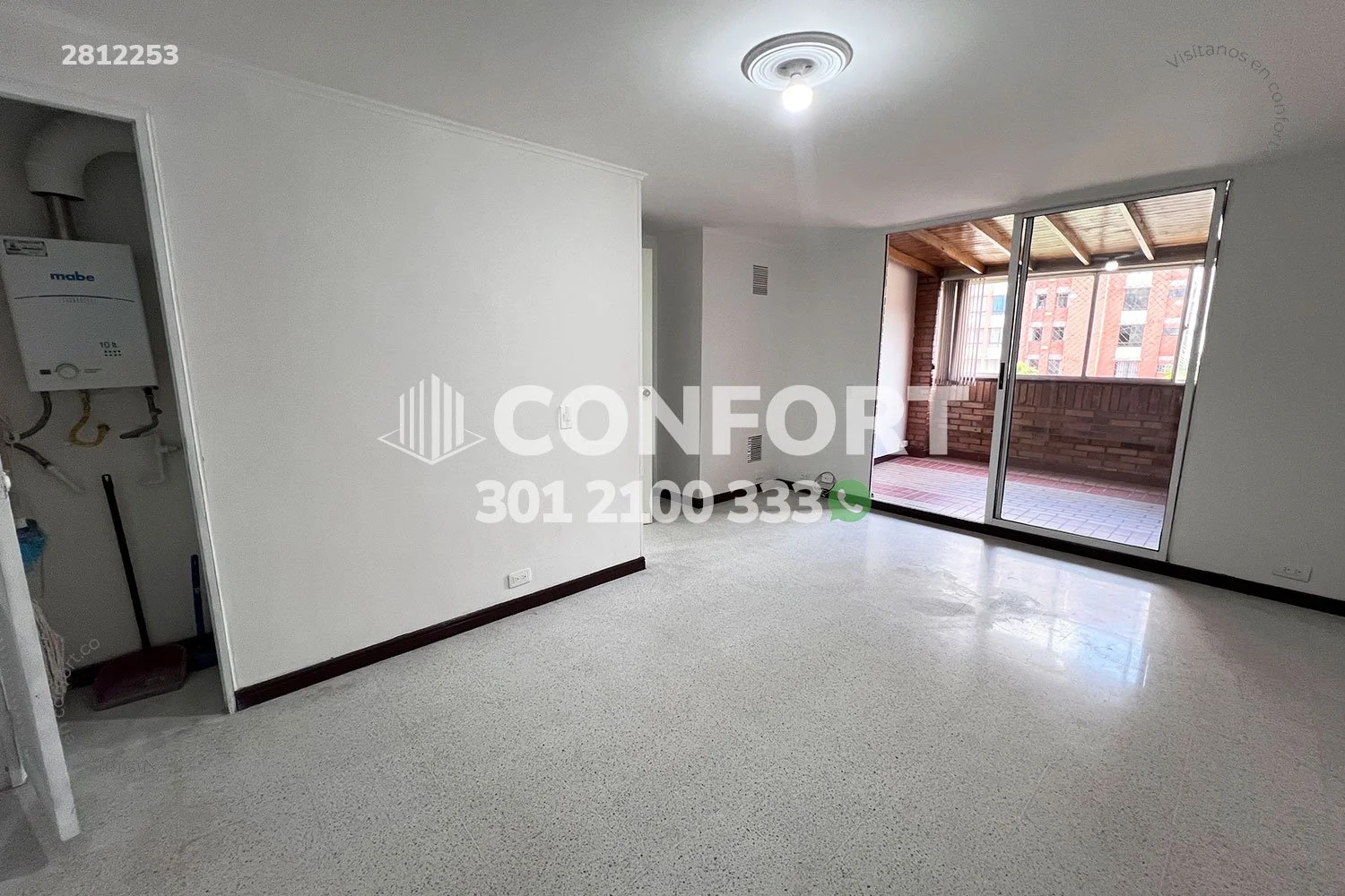 APARTAMENTO EN CONQUISTADORES - LAURELES 2812253 COP/USD — foto 2