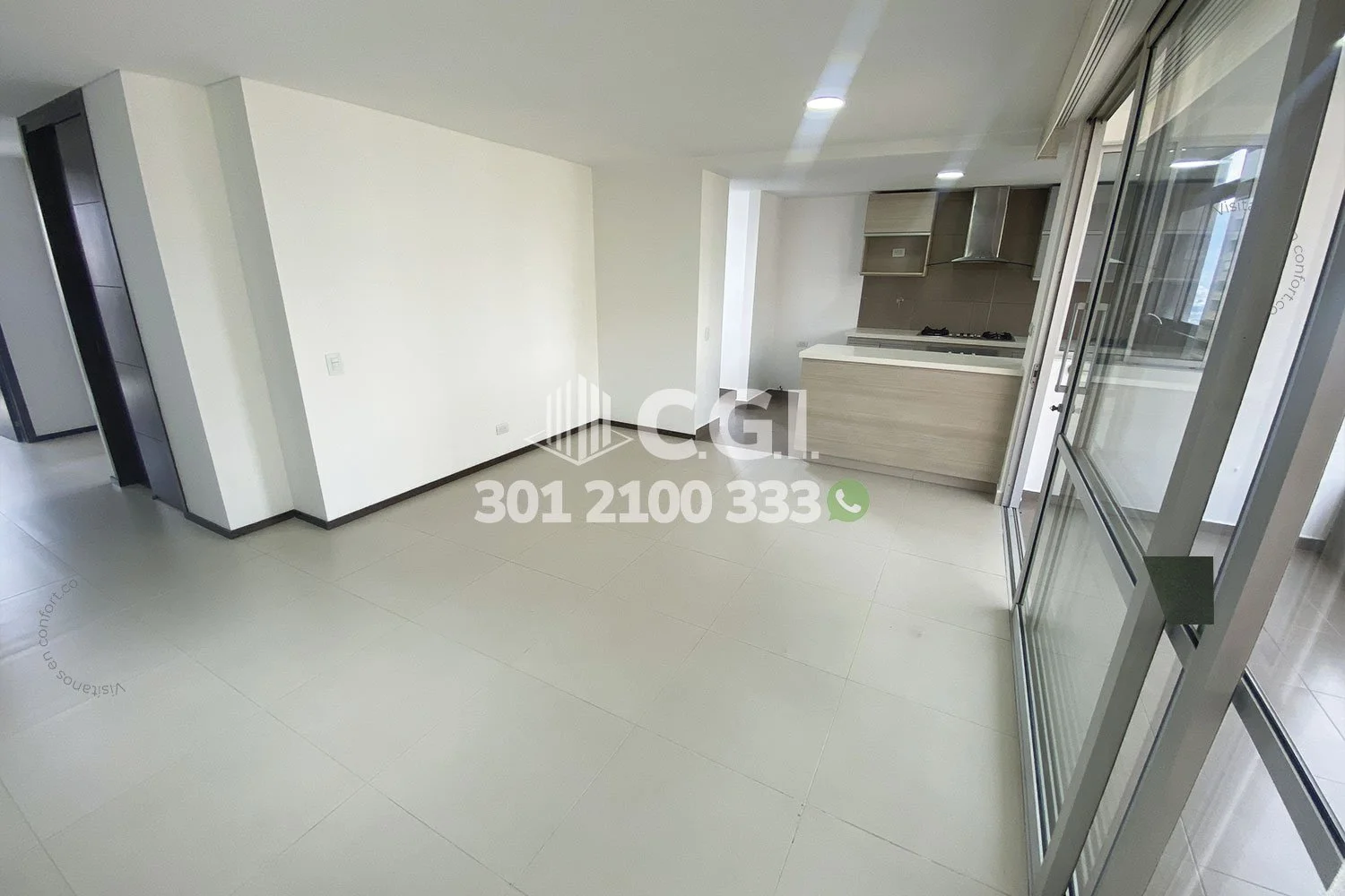 APARTAMENTO EN CASTROPOL - POBLADO 28609241 COP/USD — foto 2