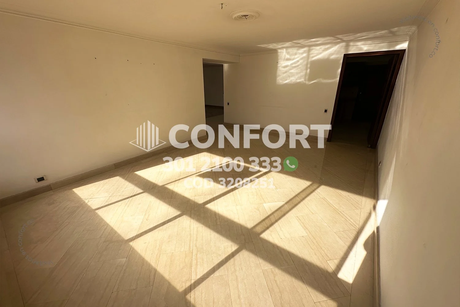 APARTAMENTO EN CASTROPOL - EL POBLADO 3208251 COP/USD — foto 3