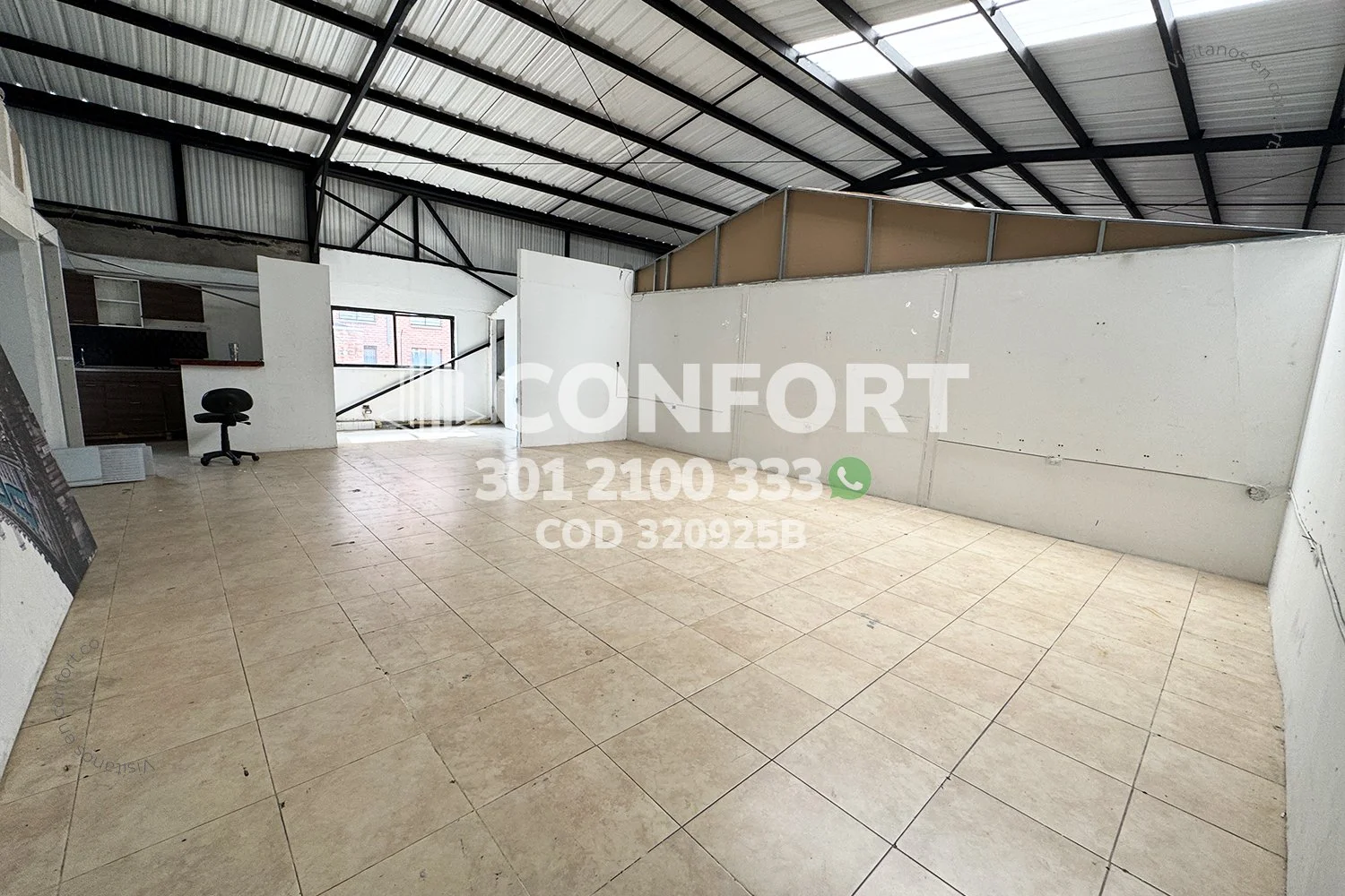 BODEGA EN SAN DIEGO - POBLADO 320925B COP/USD — foto 2