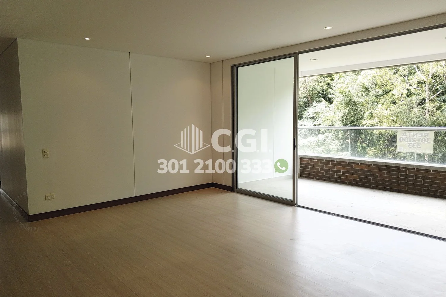 APARTAMENTO EN SAN MICHEL - EL POBLADO 3211241 COP/USD — foto 2