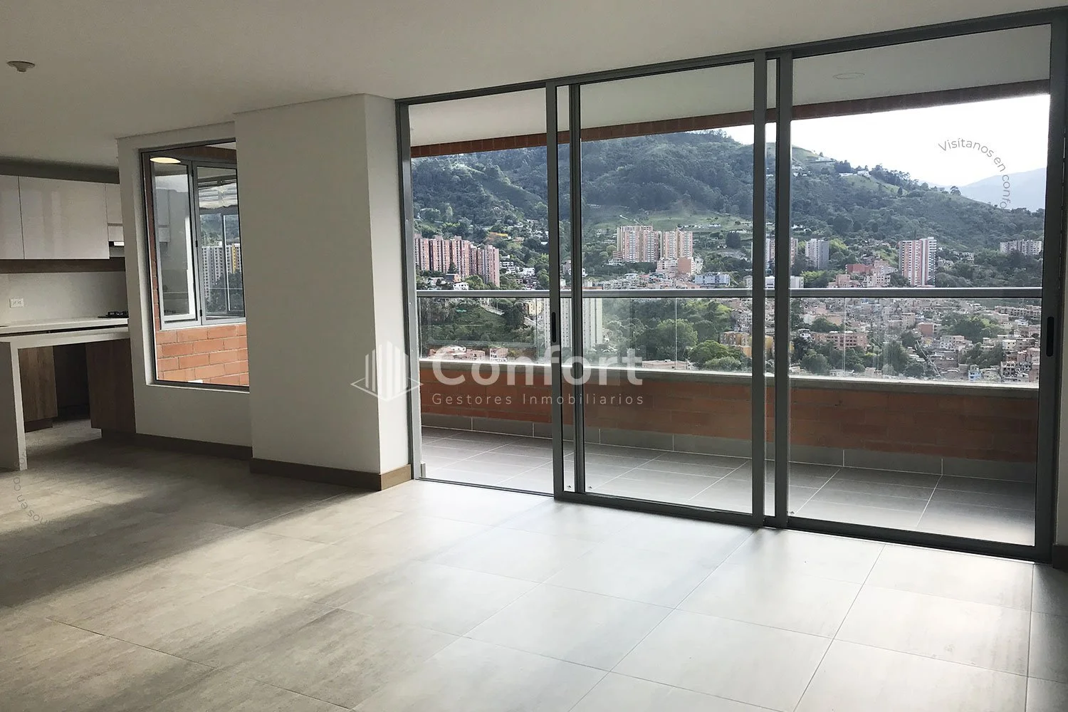 APARTAMENTO EN ENVIGADO 330224 — foto 2