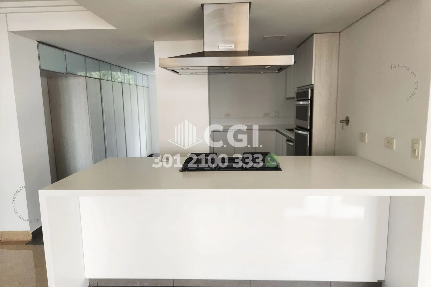 APARTAMENTO EN EL TESORO - EL POBLADO 3410241 COP/USD — foto 4