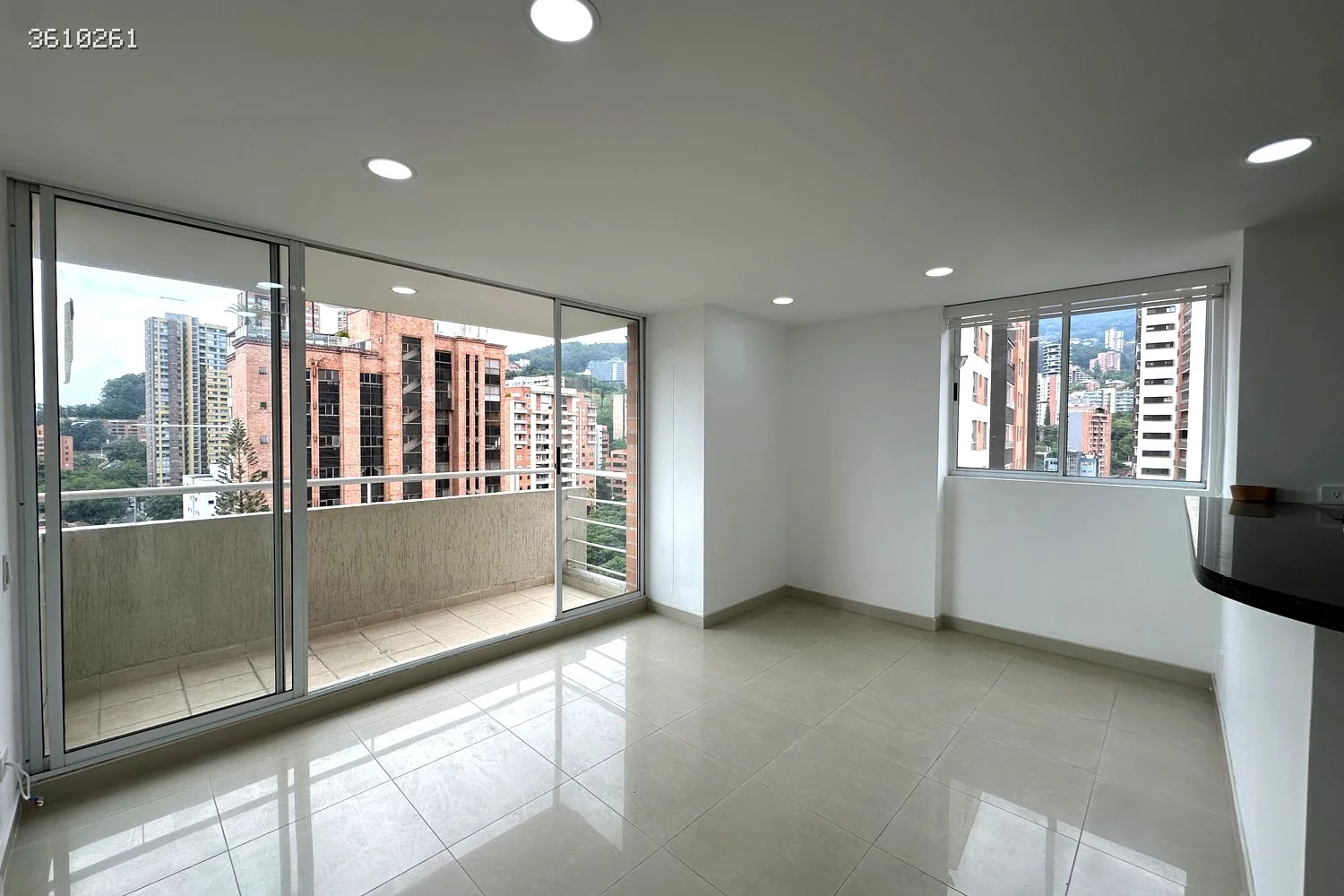 APTO EN LALINDE - EL POBLADO 3610261 — foto 1