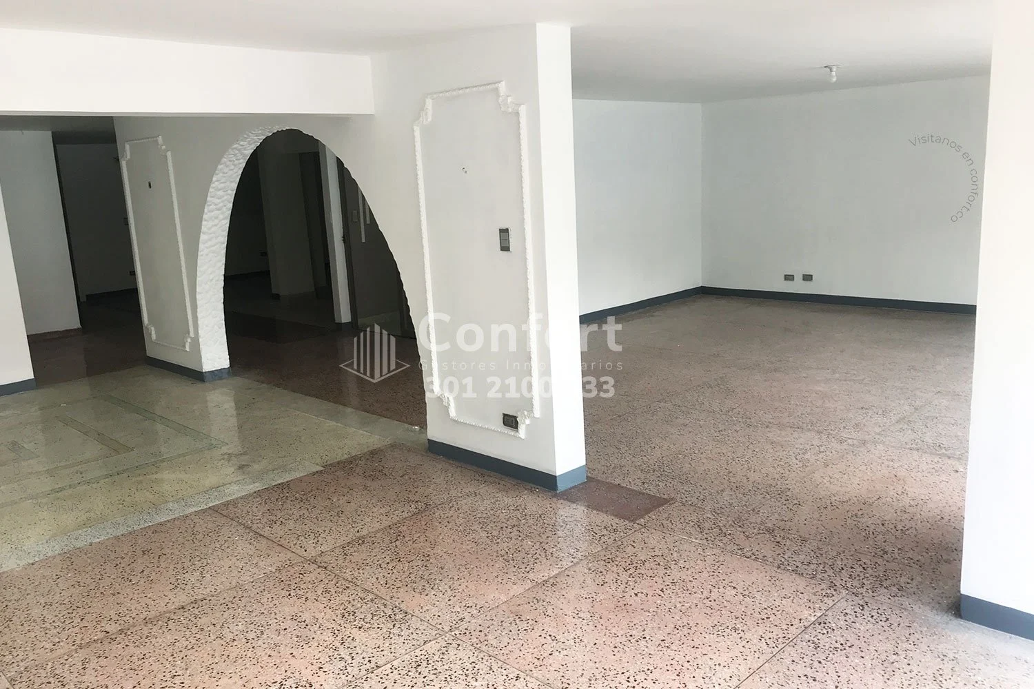 LOCAL EN LAURELES - MEDELLÍN 3704243 COP/USD — foto 4