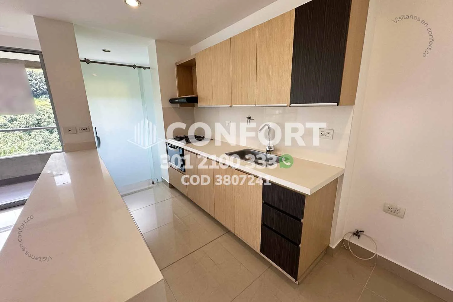 APARTAMENTO EN CASTROPOL - EL POBLADO 3807241 COP/USD — foto 4