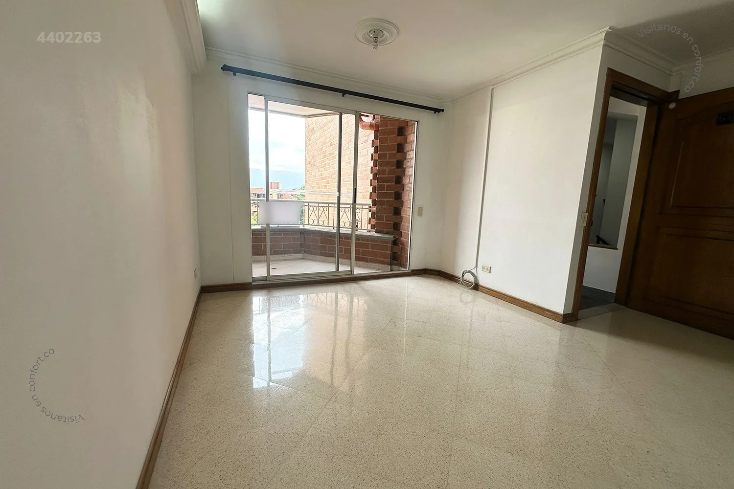 APTO EN LAURELES 4402263 COP/USD — foto 4
